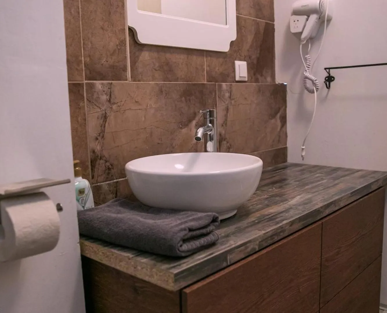 Color Apartments Street Blanari 12 Бухарест